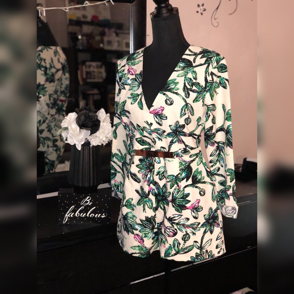 NEW Boohoo Floral Romper